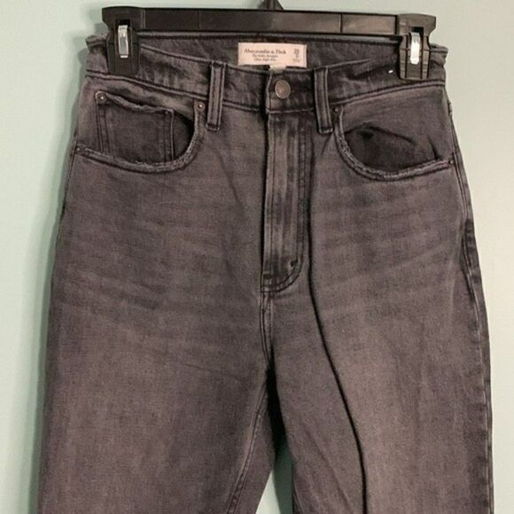 Abercrombie Curve Love The Ankle Straight Ultra High Rise - Picture 4 of 7